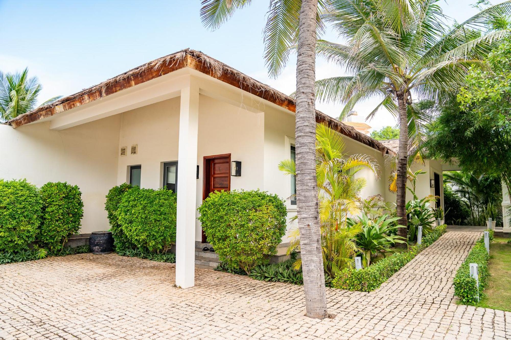 Allezboo Beach Resort & Spa Mui Ne Exterior photo